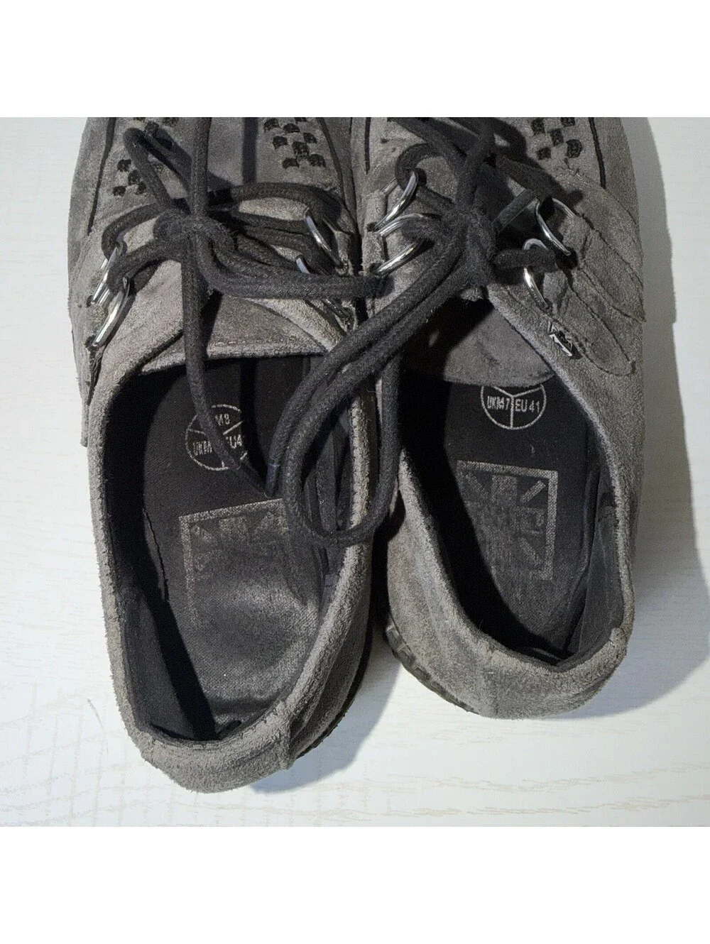 T.U.K. Low Sole Creeper Shoes Men's 8 Women 10 Gray Suede Sneakers